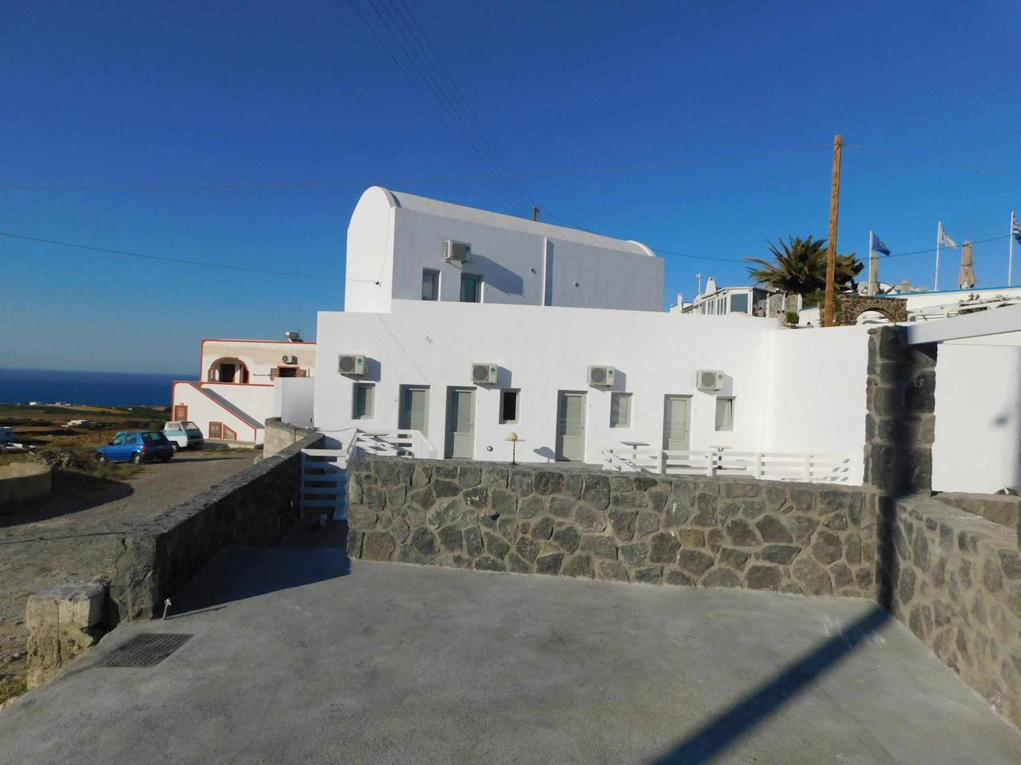 Ameno Hotel Fira (Santorini)